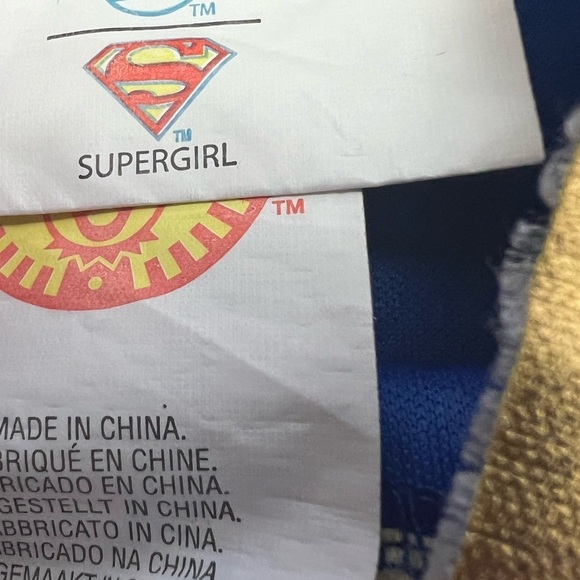 🩷 3/$20 Supergirl dress size 6 little girls, red tutu skirt dress ((missing cape - Picture 7 of 10